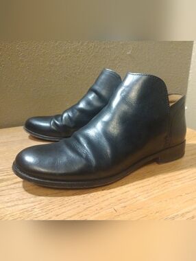 FRYE Elyssa Shootie Women's Size 11 Ankle Boots Black w/Original Box. Nice